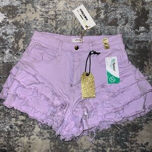 Ruffle denim shorts
